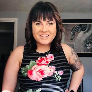 Meet your Posher, Nicole